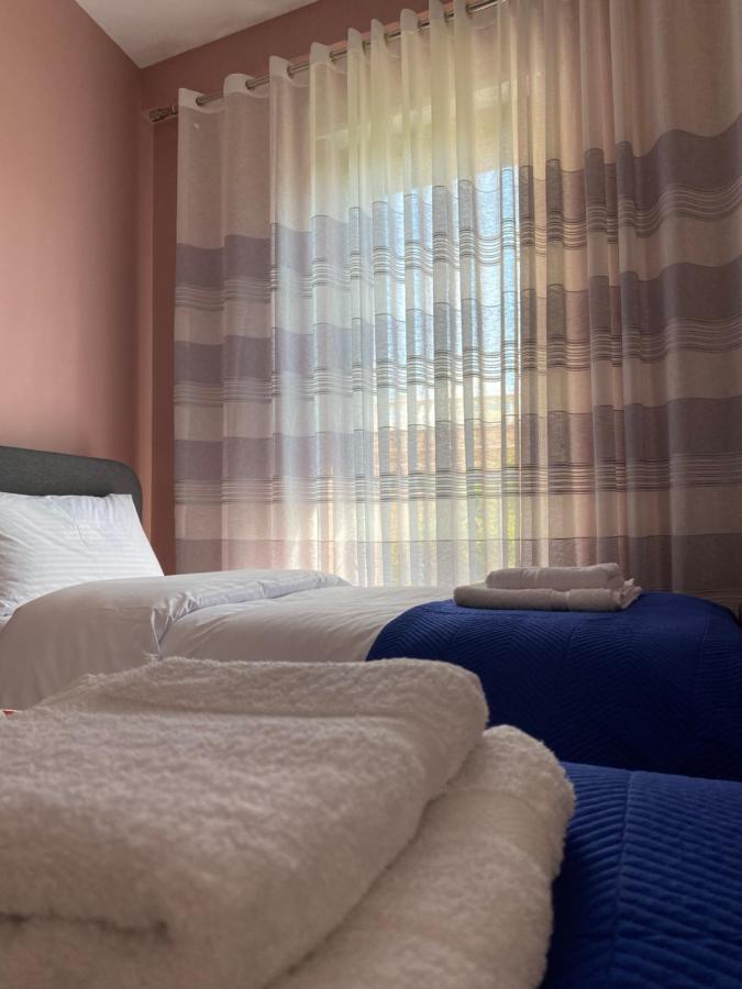 Alma Rose Apartment Korça Kültér fotó